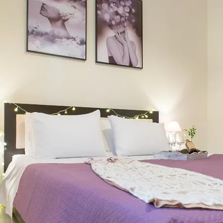 Lejlighed Blue Iris: Stylish Just 10 Minutes Walk From Old Town Chania