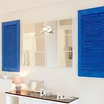 Apartman Blue Iris: Stylish Just 10 Minutes Walk From Old Town Chania *