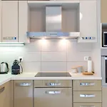 Blue Iris: Stylish Just 10 Minutes Walk From Old Town Chania Apartman