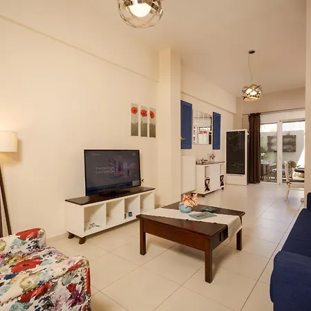Apartment Blue Iris: Stylish Just 10 Minutes Walk From Old Town Chania Chania (Crete)