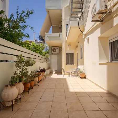 Apartment Blue Iris: Stylish Just 10 Minutes Walk From Old Town Chania Chania (Crete)