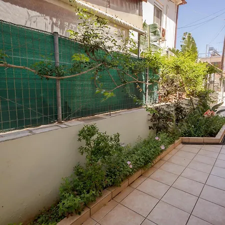 Blue Iris: Stylish Just 10 Minutes Walk From Old Town Chania * Chania (Crete)