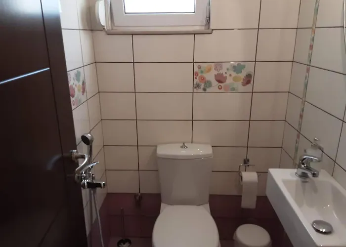 Apartment Blue Iris: Stylish Just 10 Minutes Walk From Old Town Chania *