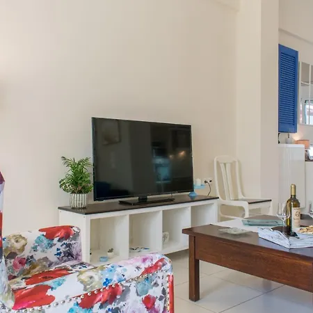 Blue Iris: Stylish Just 10 Minutes Walk From Old Town Chania Chania (Crete)